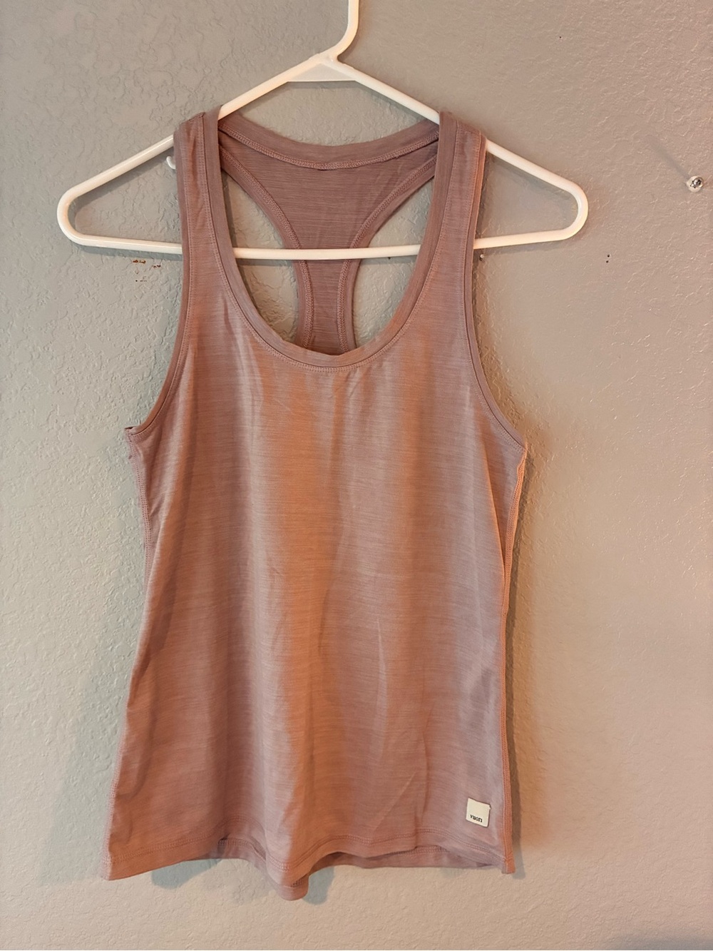 Vuori Women’s Racerback Tank Top Soft Pink Athleisure Yoga Activewear